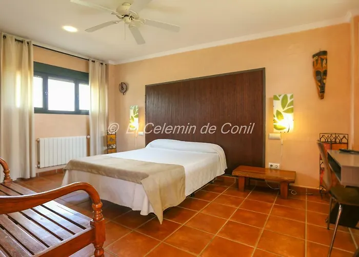 El Celemin De Conil فندق مبيت وإفطار كونيل ذي لا فرونتيرا