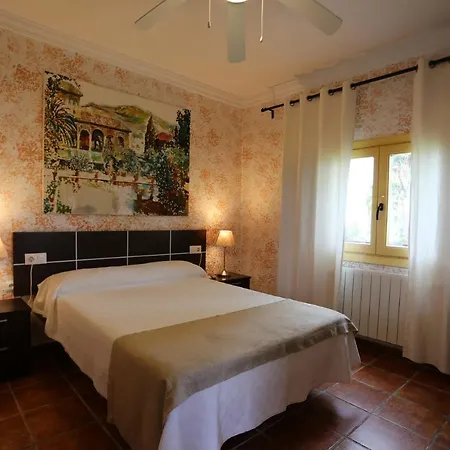 El Celemin De Conil Bed & Breakfast 3*