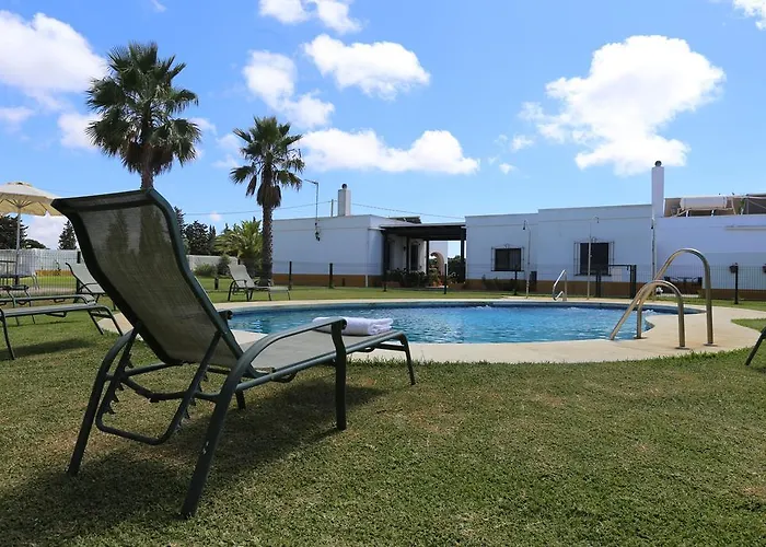 El Celemin De Conil 3*