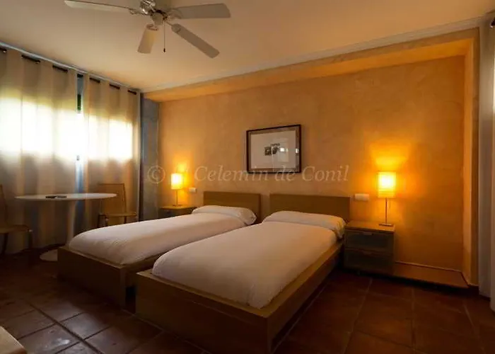 El Celemin De Conil كونيل ذي لا فرونتيرا